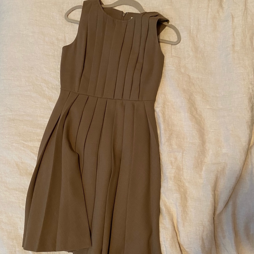 J Crew Collection Camel 100% Wool pleated sleeveless dress Size 2 S EUC Preppy - Picture 4 of 4
